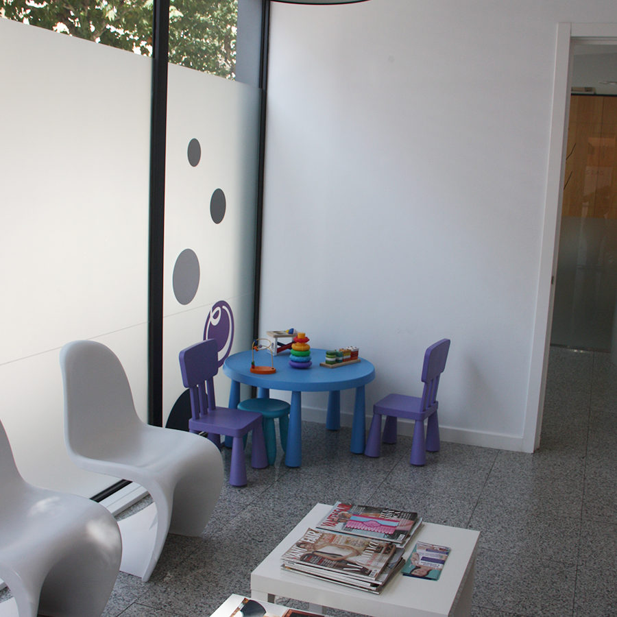 instalaciones Clinica Dental Ocampo zona de niños